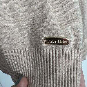 Calvin Klein Sweater